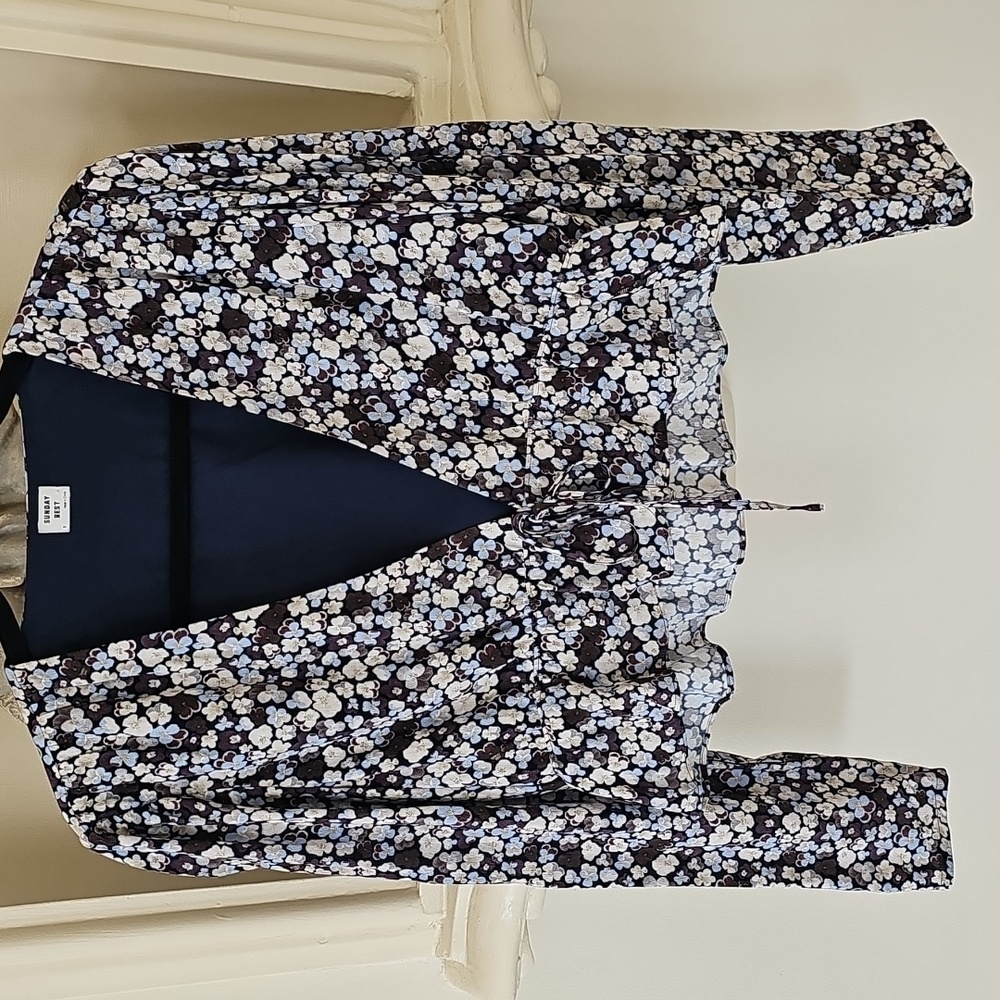 Aritizia Sunday Best Tie-Front Floral Long Sleeve Blouse Small - Picture 5 of 9